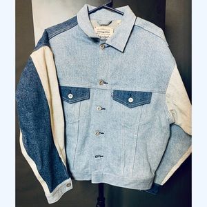 Levi Denim jacket. Multi color denim. Super 🔥Brand New
